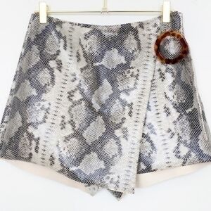 ZARA Snake Print Skort – Size Small